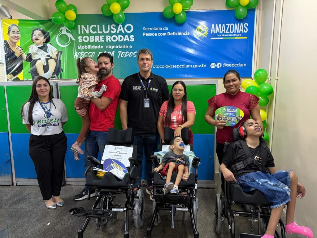 Ação do Governo leva benefícios para pessoas com deficiência na zona oeste de Manaus