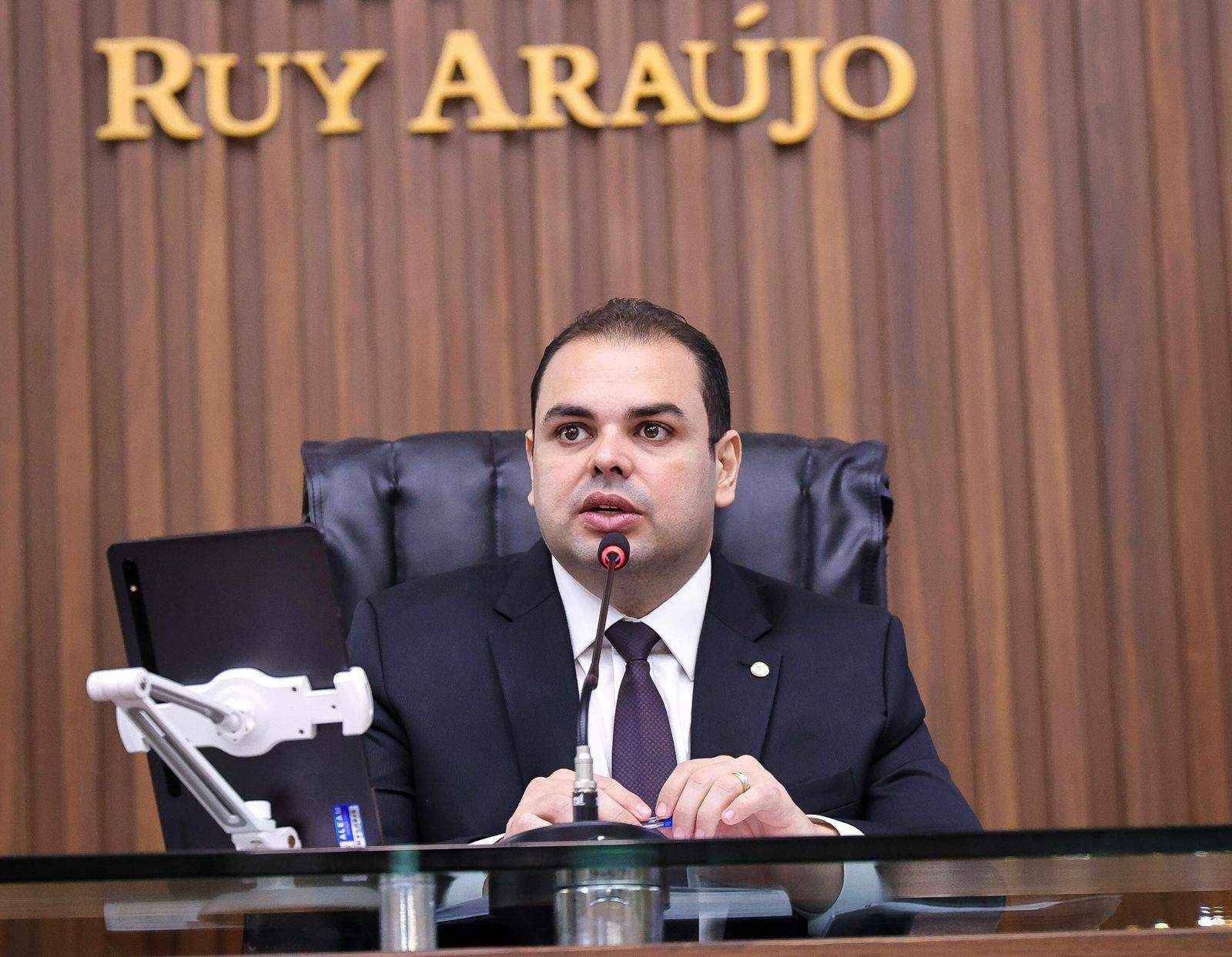 Roberto Cidade alcança novo patamar na política e na Aleam durante a Retrospectiva 2025