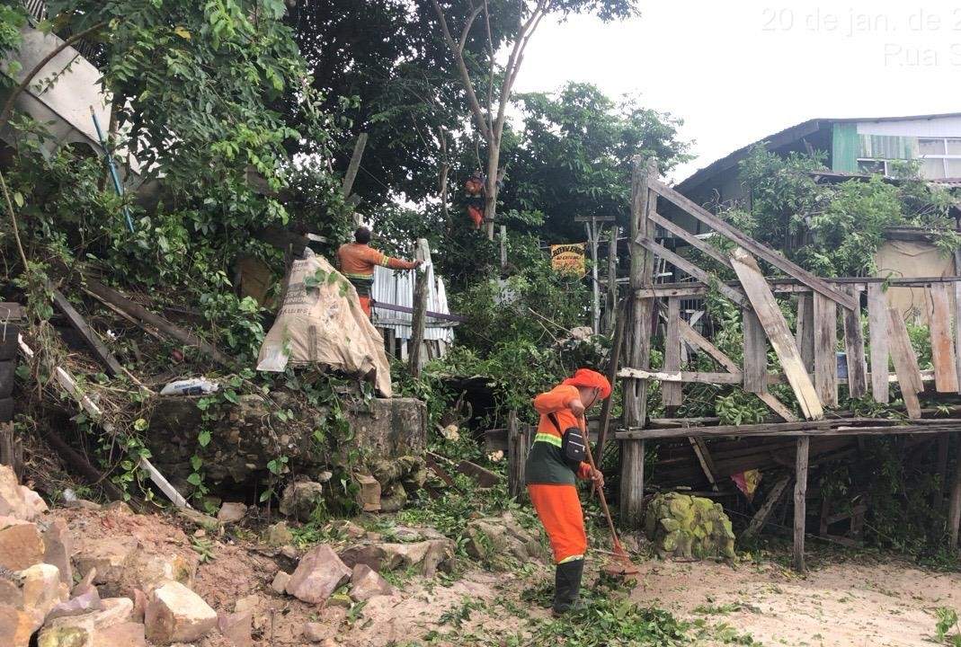 Prefeitura de Educandos promove revitalização da praia da Ponta Branca e resgata espaço para a comunidade