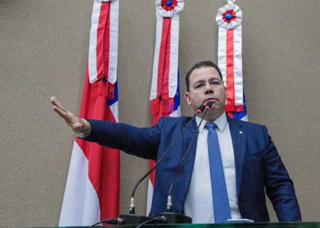 Críticas de Wilker Barreto destacam contradições do prefeito de Manaus no contexto político do Amazonas