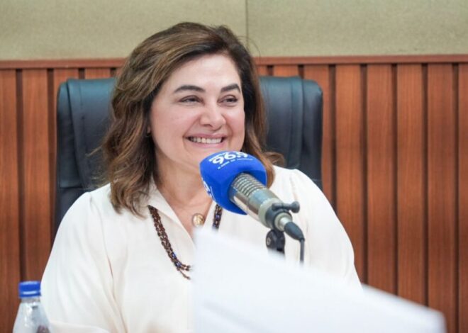 Maria do Carmo rejeita experiência dos concorrentes em primeira rodada de entrevistas em rádio.